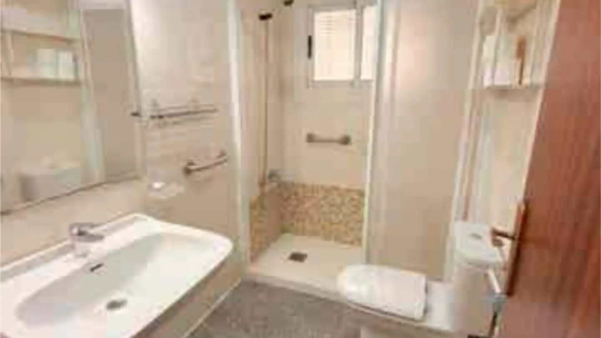 Piso en Plaza Madrid - Foto 9