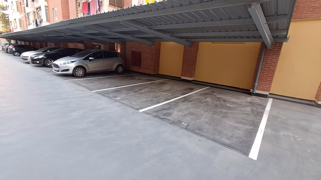 Piso en  Calle del Alcalde José Luis Lassaletta 10 - Foto 8