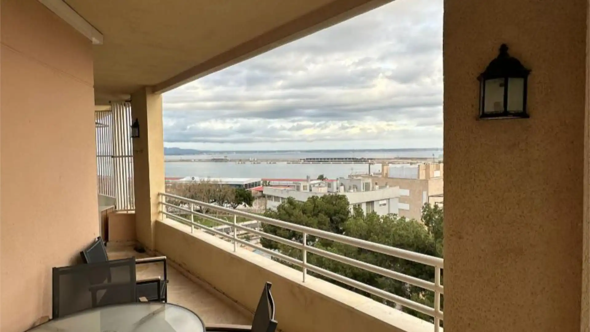 Piso en  Avinguda de Gabriel Roca 45 - Foto 3