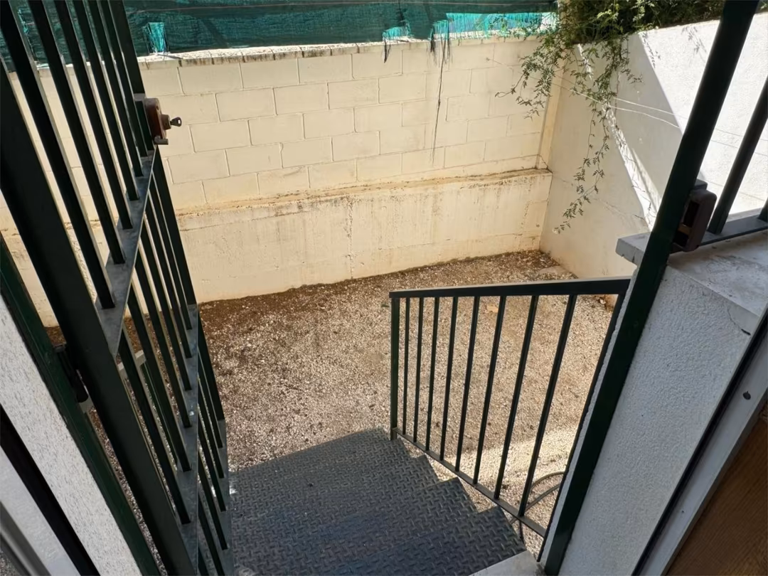 Casa adosada en  Avenida Pepita Durán 21 - Foto 6