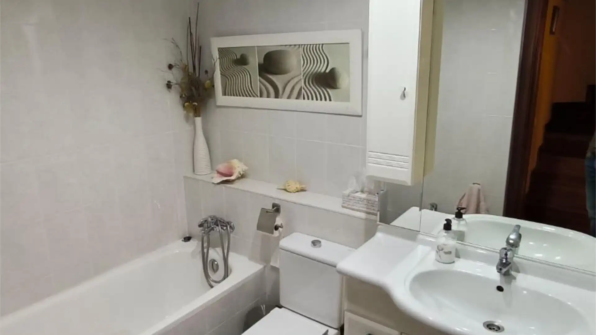 Casa adosada en  Calle Quiñones 34 - Foto 6