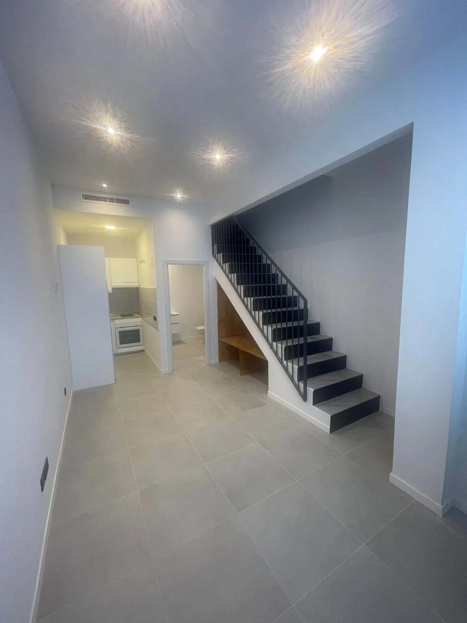 Estudio en avenida del Puente Cultural, 6 - Foto 1