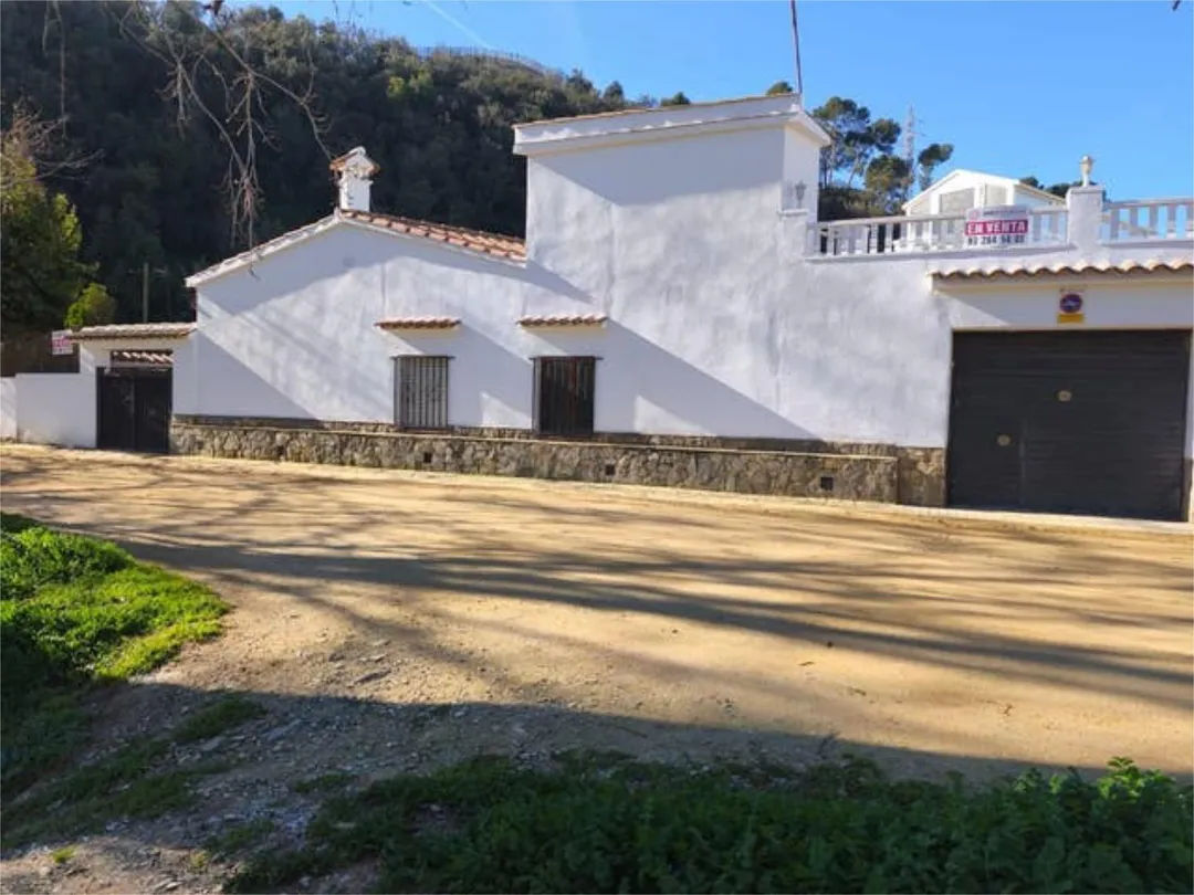 Chalet en Canaletas - Foto 1