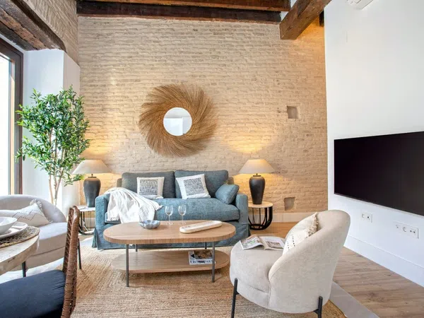 Piso en calle Santas Patronas, 15 - Foto 2