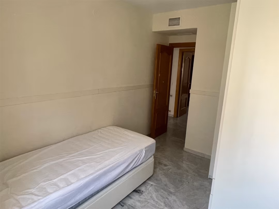 Piso en  Calle Periodista José María Carulla 8 - Foto 16