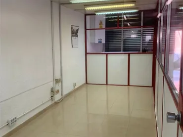 Local comercial en  Carrer de Sant Vicenç Ferrer 68 - Foto 4