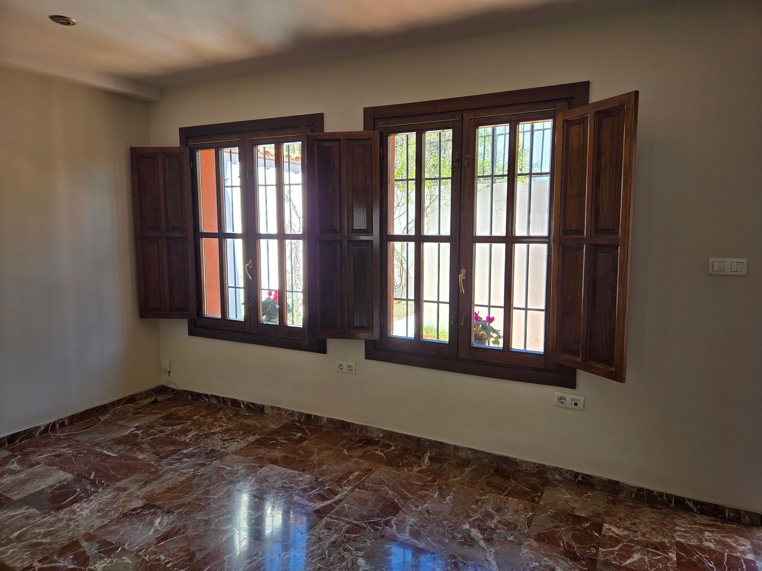 Chalet adosado en callejón de Aynadamar, 5 - Foto 3