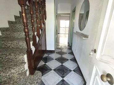 Casa adosada en  Calle Pez Martillo 83 - Foto 4