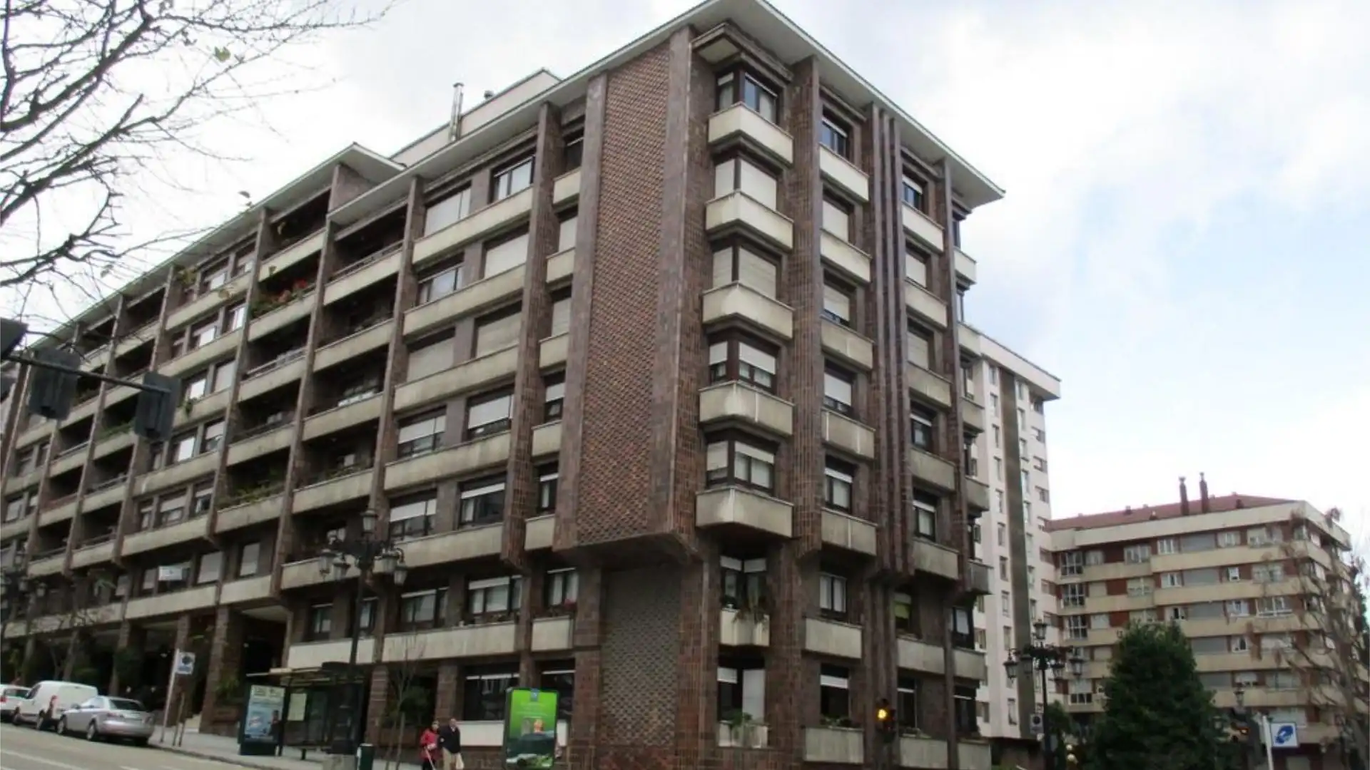 Piso en  Calle Leopoldo Calvo Sotelo 2 - Foto 1