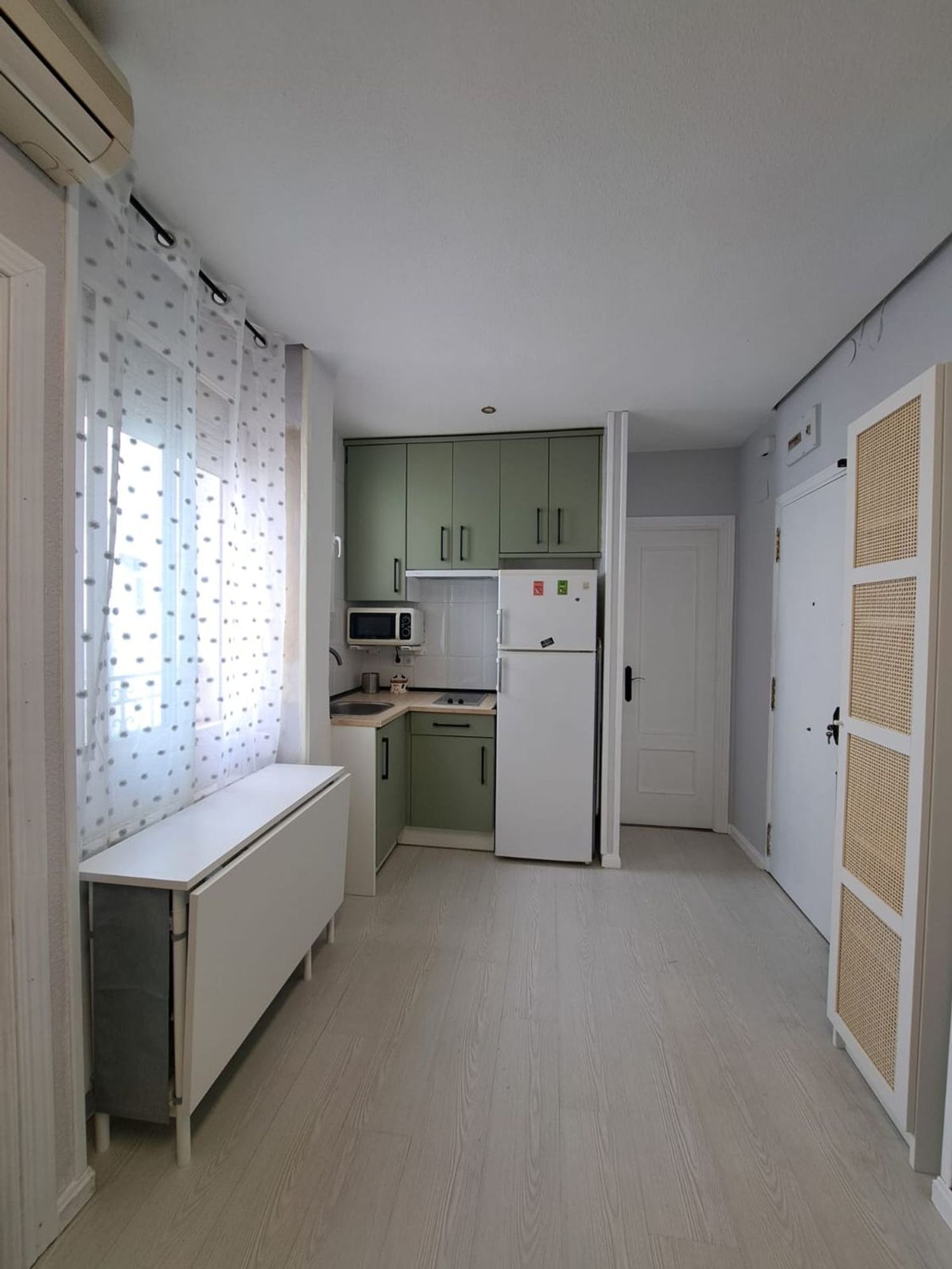 Piso en calle Comandante Fortea, 57 - Foto 1