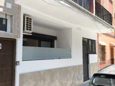 Planta baja en  Calle Virgen de la Concepción 1 - Foto 2