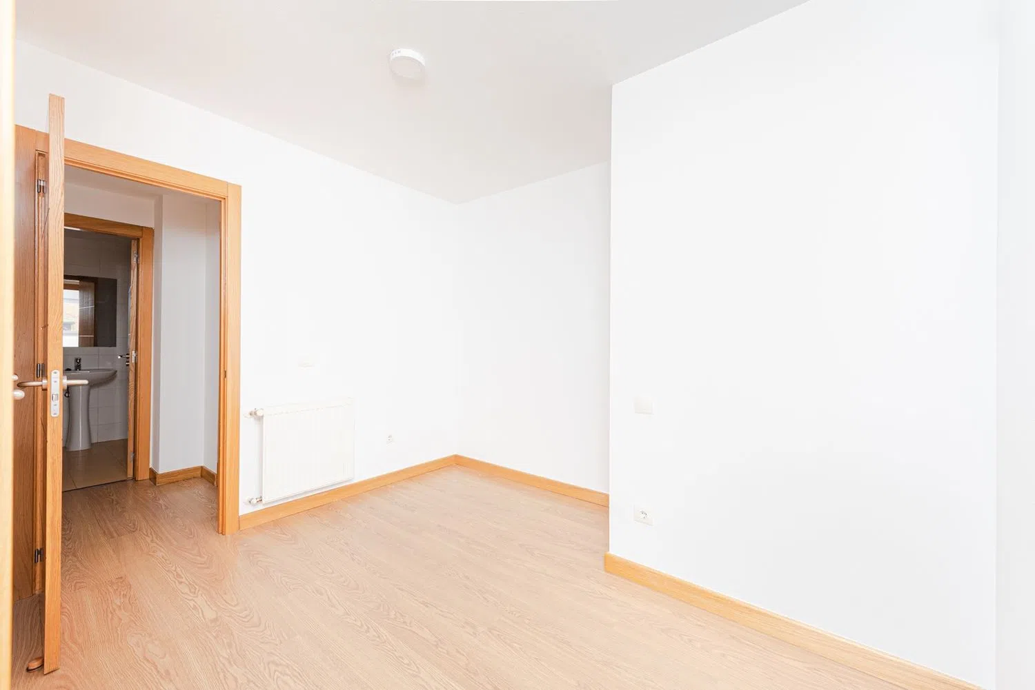 Piso en calle del Jacobeo - Foto 7