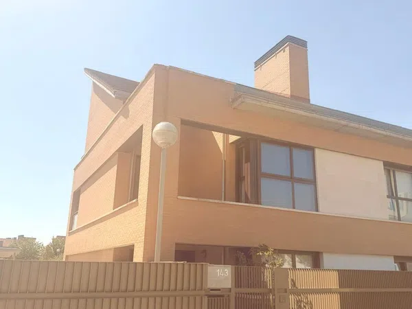 Chalet adosado en Camino Viejo de Simancas, 143, Las Villas - Valparaíso, Las Villas - Valparaíso - Foto 1