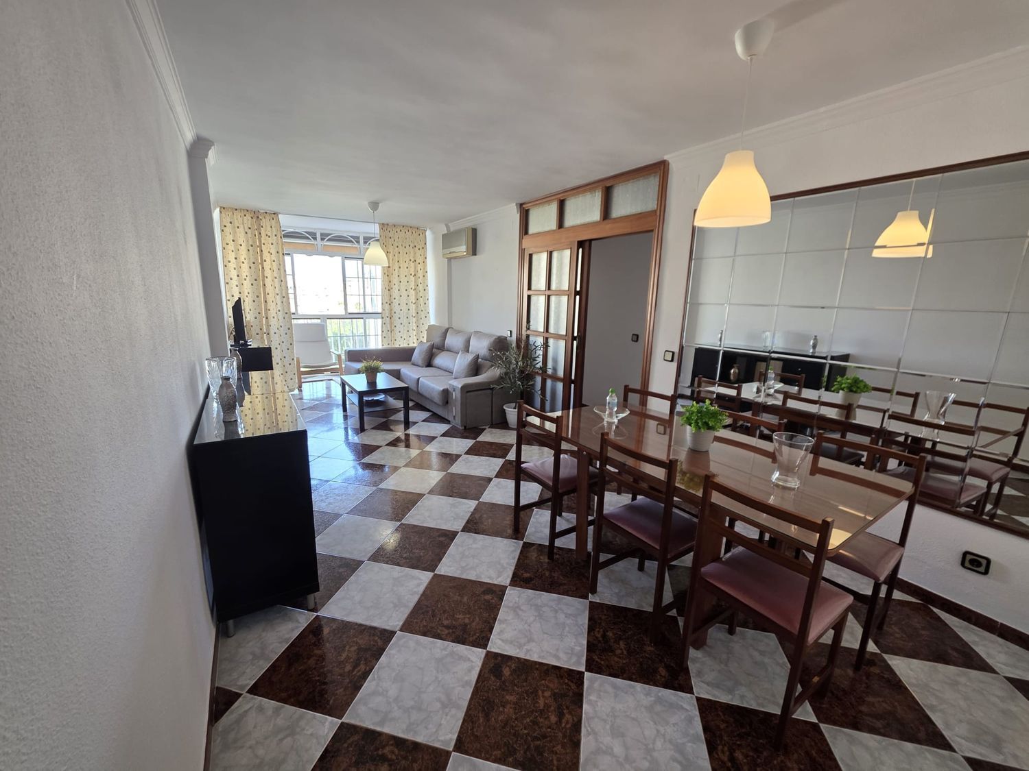 Piso en Plaza Valentin Ortigosa, 3, Los Guindos - Parque Mediterráneo - Santa Paula - Foto 5