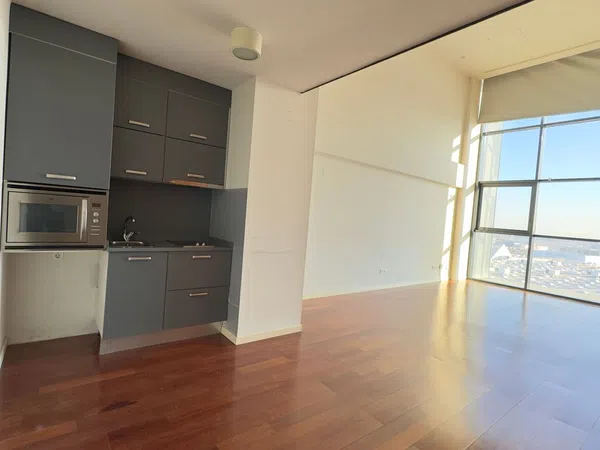 Estudio en avenida del Cerro del Águila, 10 - Foto 2