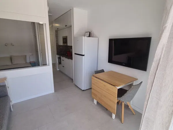 Estudio en Avenida de la Diputació, 168, Cap de San Pere - Foto 3