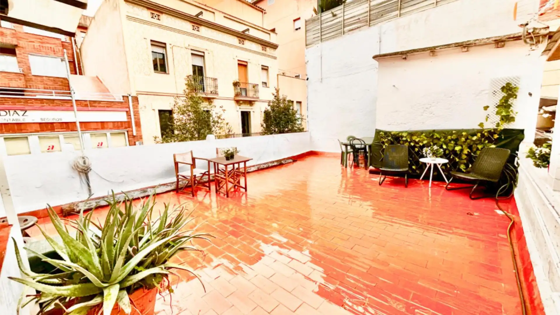 Chalet en  Carrer de l'Aviació 14 - Foto 2