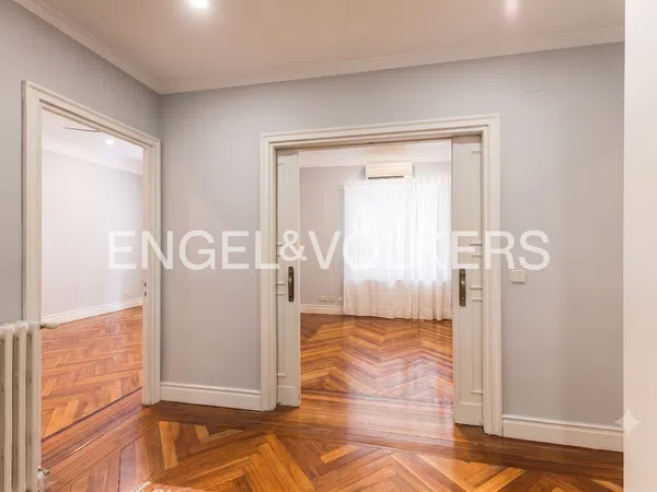 Piso en Calle de Viriato, Almagro - Foto 2
