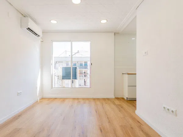 Piso en Calle dels Sants Just i Pastor, 7 b, L'Amistat - Foto 1