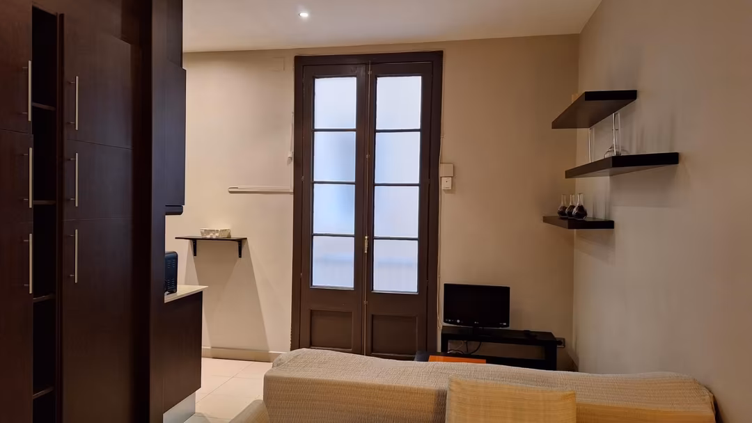 Piso en  Carrer de Sant Pere Mitjà 35 - Foto 3