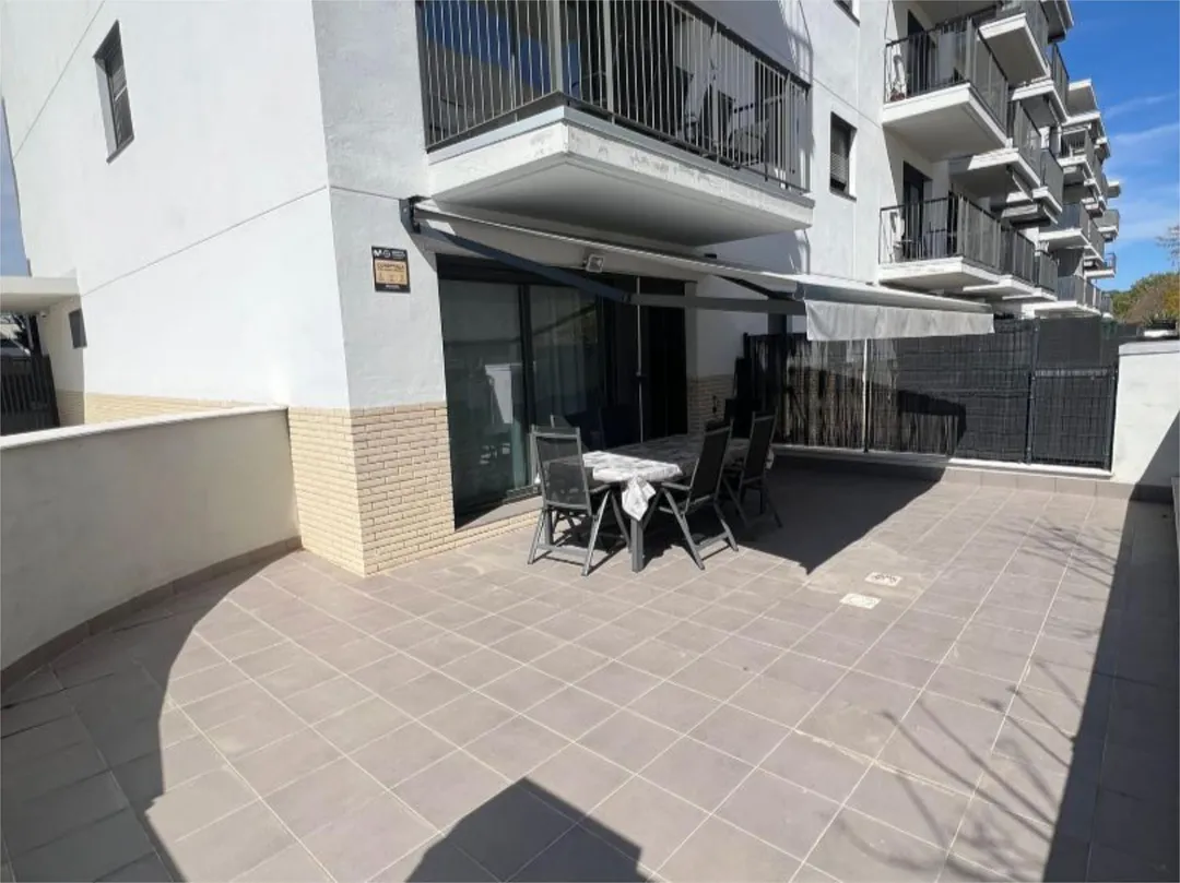 Piso en  Carrer Pedagoga Marta Mata 12 - Foto 4