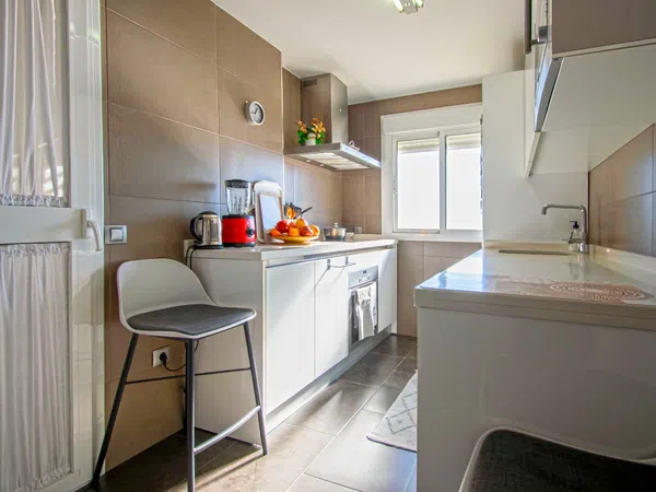 Piso en calle Castillo de Alcala de Guadaira, 29 - Foto 2