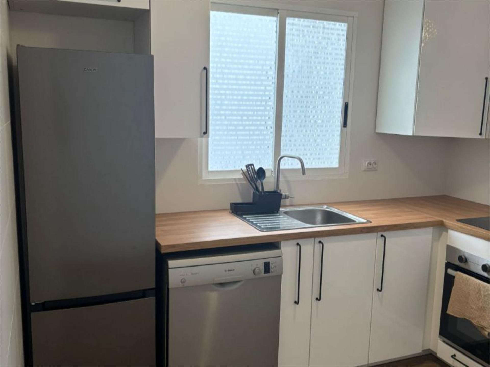 Piso en  Carrer de Vicent Ballester 14 - Foto 2