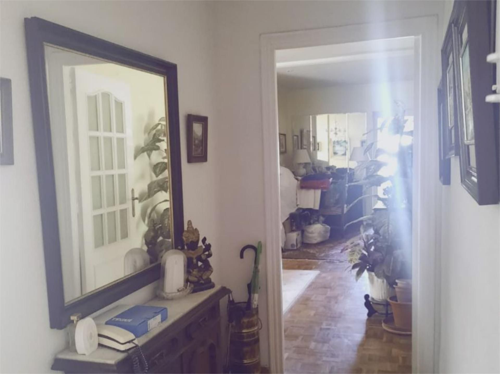 Piso en  Calle de Fernán González 49