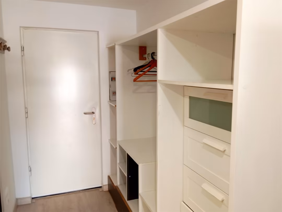 Piso en  Carrer de Saridakis 24 - Foto 4