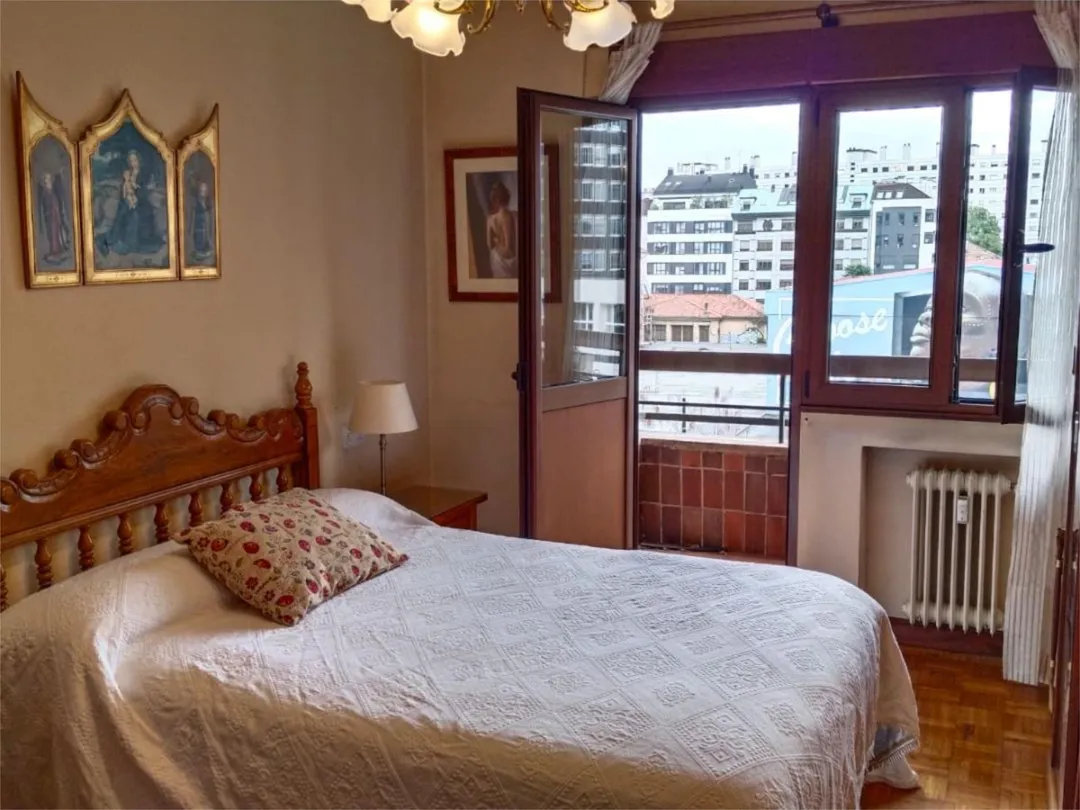 Piso en  Calle Leopoldo Calvo Sotelo 2 - Foto 10