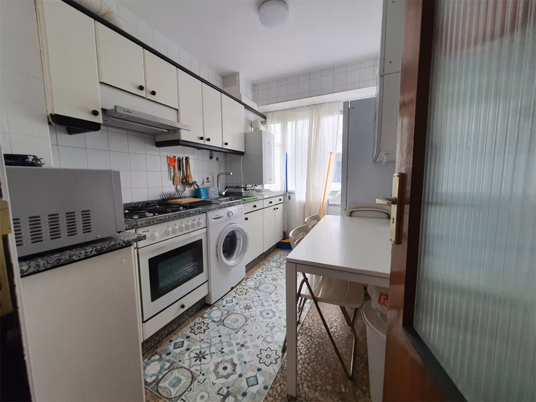 Piso en  Rúa de Fernando III o Santo 11 - Foto 3