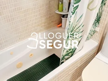 Piso en  Joan Salvat i Papasseit - Foto 13