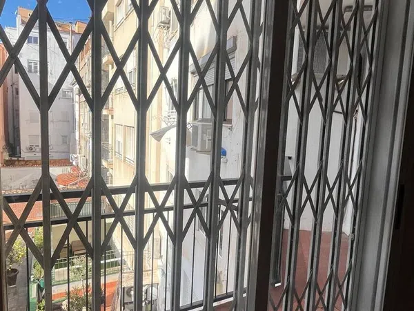 Piso en calle d'Hernán Cortés, 24 - Foto 13