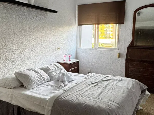 Piso en calle de Campoamor, 104 - Foto 4