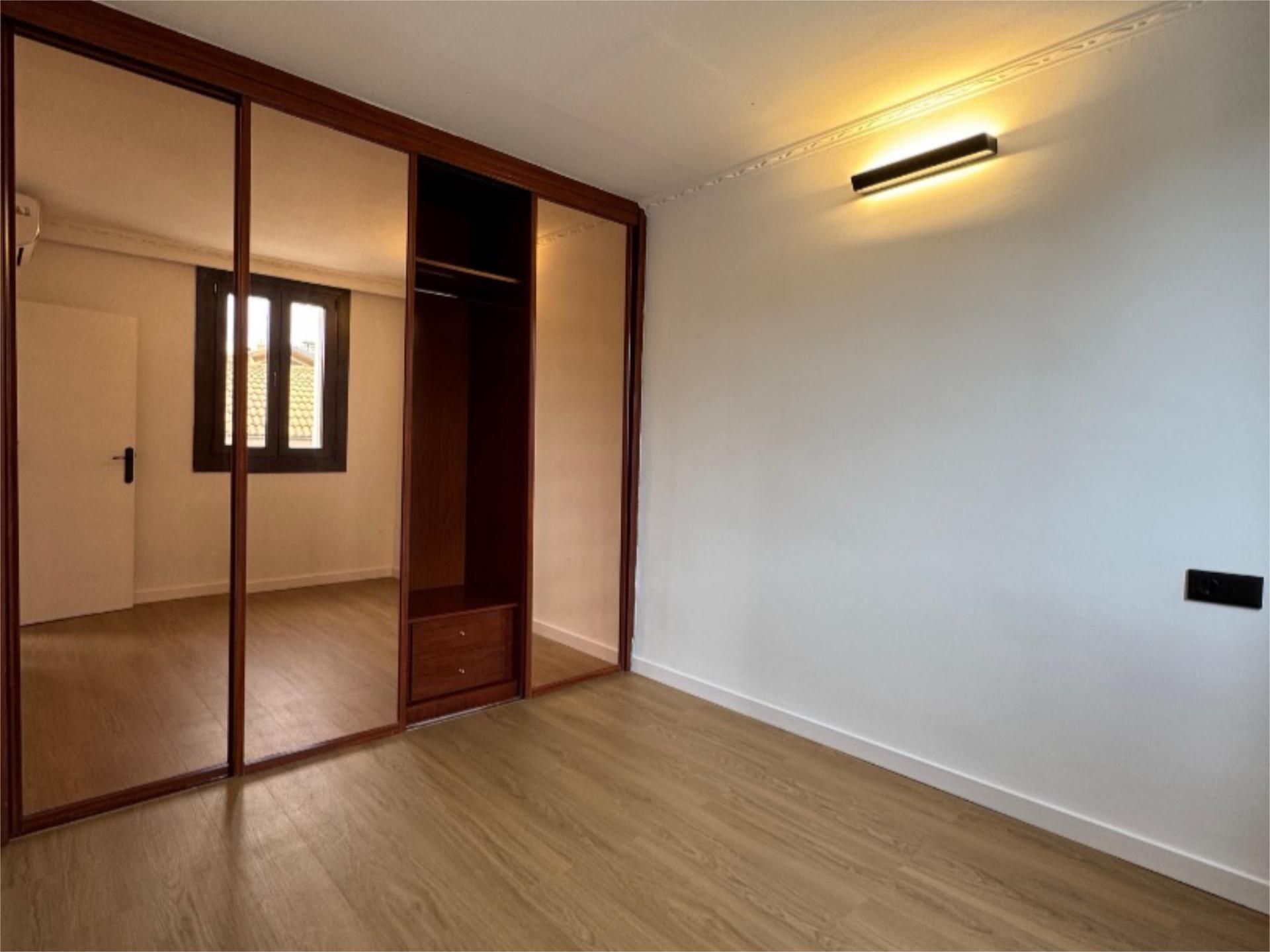 Piso en  Plaça de la Navegació 11 - Foto 9