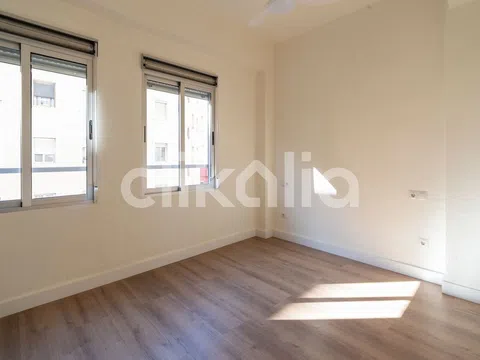 Piso en calle d'Olimpia Arozena Torres