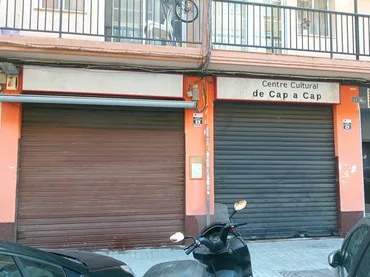 Local comercial en  Carrer de María Jordán 6 - Foto 9