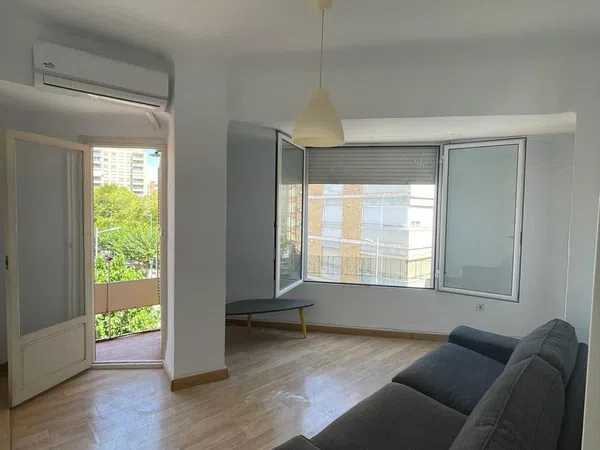 Piso en calle Obispo Frutos, 11 - Foto 1