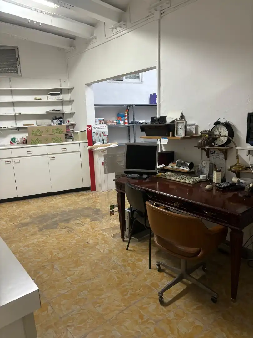 Local comercial en  Carrer de Ripoll 2 - Foto 9