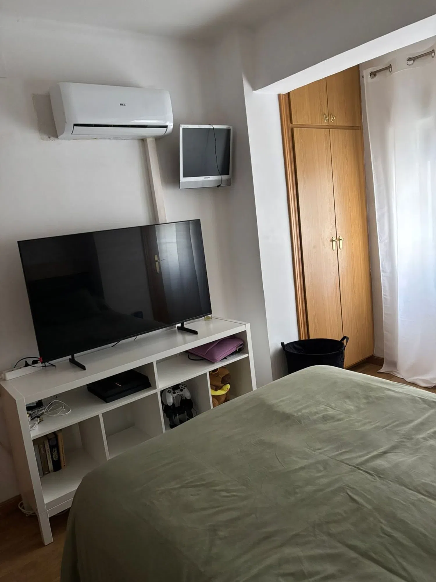 Piso en calle Doctor Medina Olmos, 4 - Foto 8