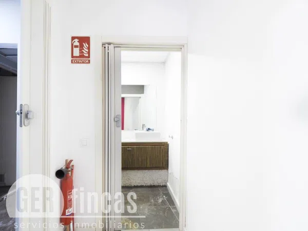 Local en Calle de Tarragona, Sant Pere Nord - Foto 13