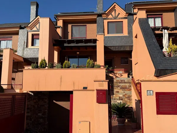 Chalet adosado en Bola de Oro - Foto 27