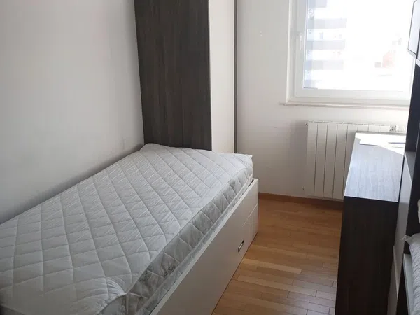 Casa rural en avenida Conde de Lumiares, 3 - Foto 2