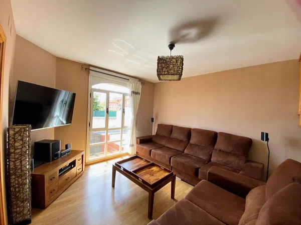 Chalet adosado en Los Milagros - Corchera - Foto 2