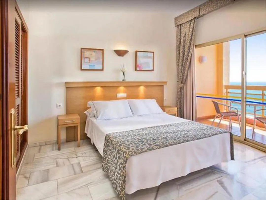 Apartamento en Benalmadena playa - Foto 6