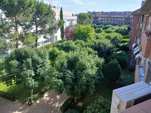 Piso en Via de las Dos Castillas, 9, Zona Avenida Europa - Foto 1
