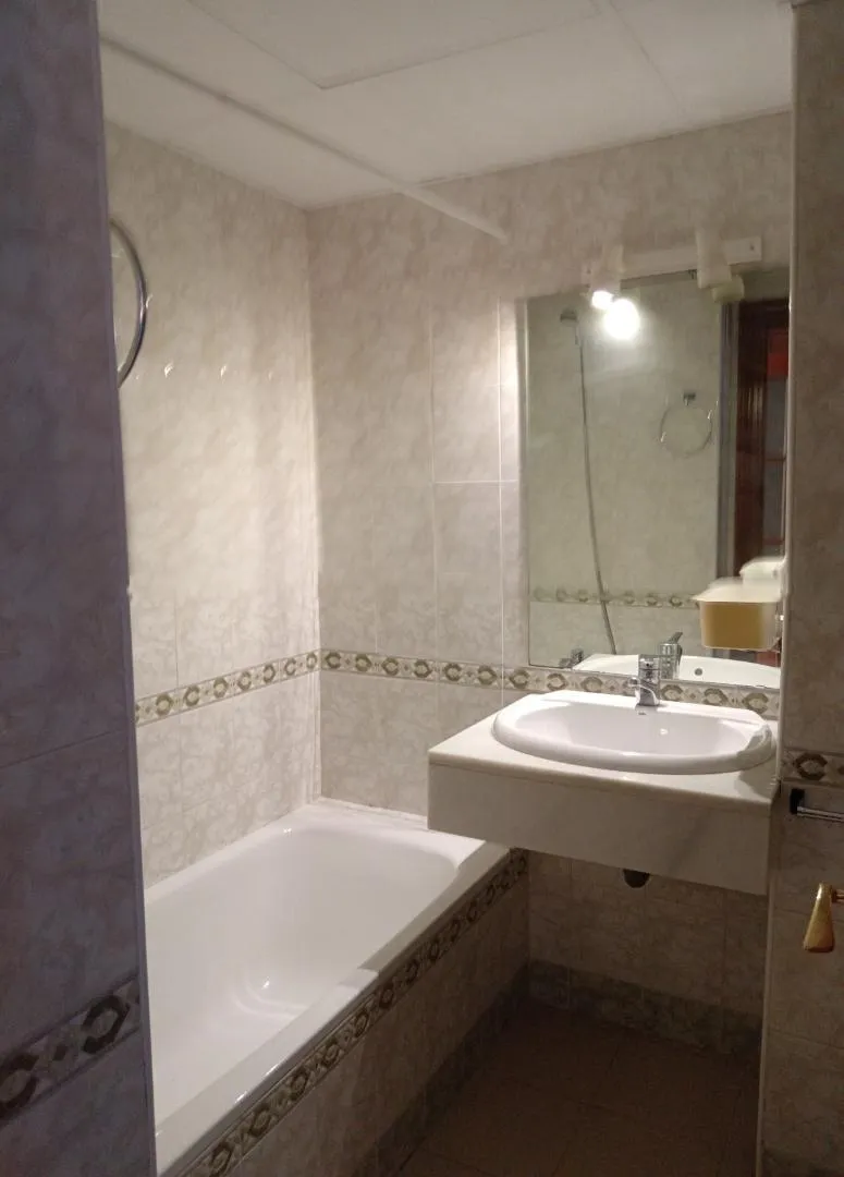 Piso en  Avenida de la Buhaira 11 - Foto 5