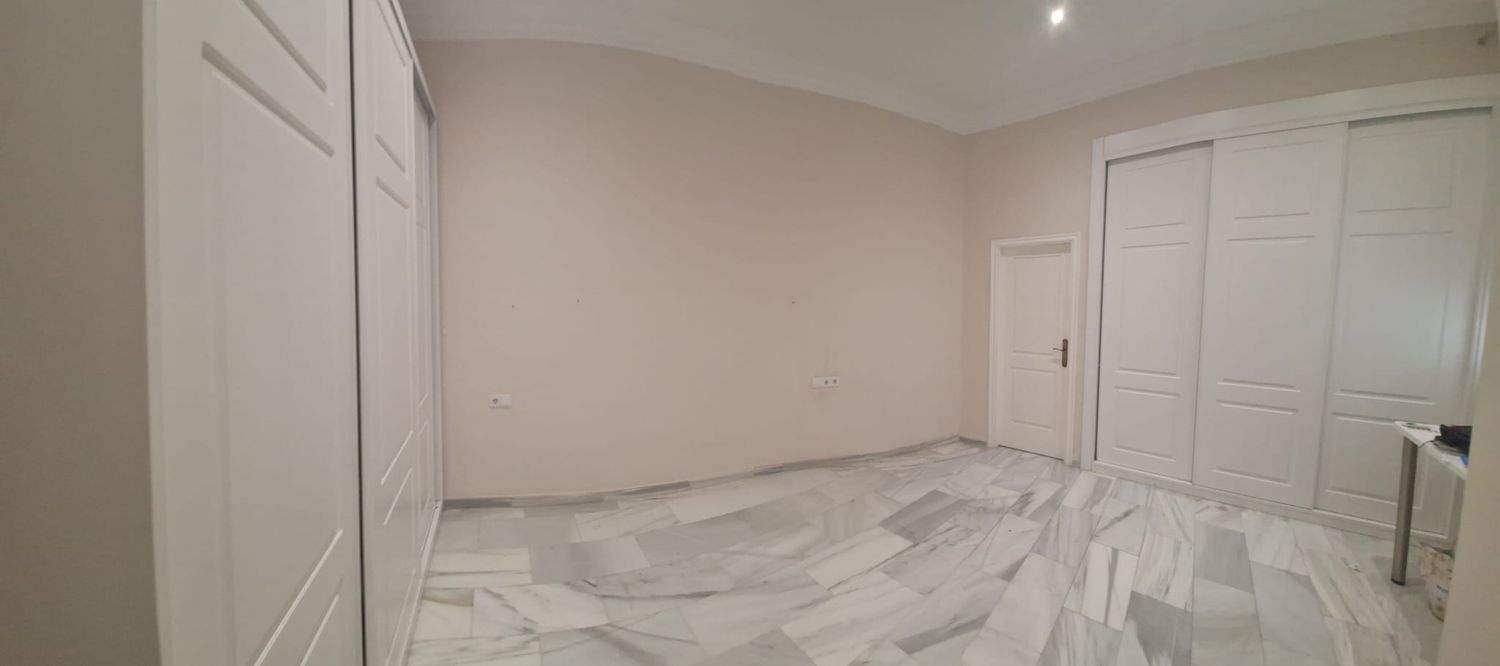 Piso en calle de los Reyes Católicos, 2 - Foto 5