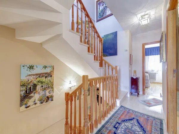 Chalet adosado en Barrio Valdezarza - Foto 27