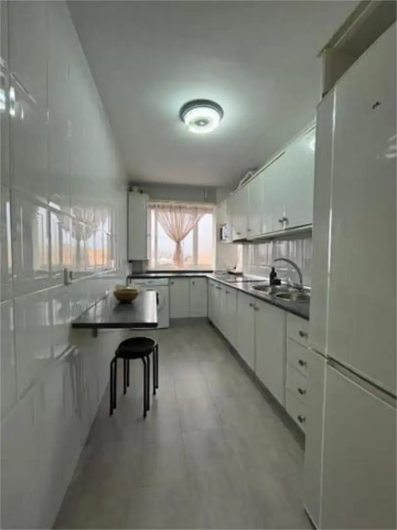 Piso en Nervión - Foto 2